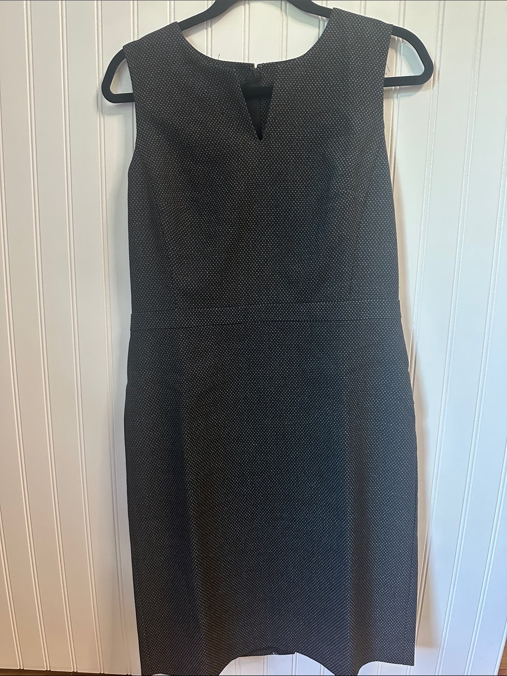Ann Taylor Black Textured Sheath Dress with Keyhole